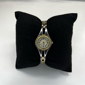 Vintage Dainty Quartz Ladies Two Tone Watch New Battery